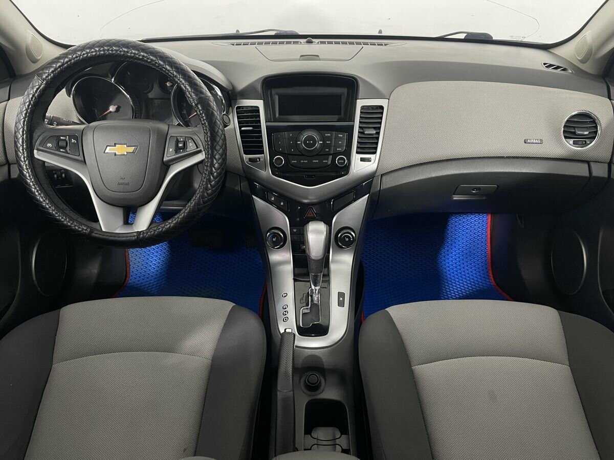 Купить Chevrolet Cruze с пробегом. Фото: #6