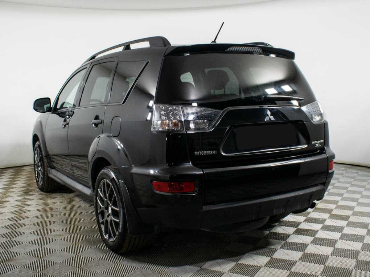 Купить Mitsubishi Outlander с пробегом. Фото: #4