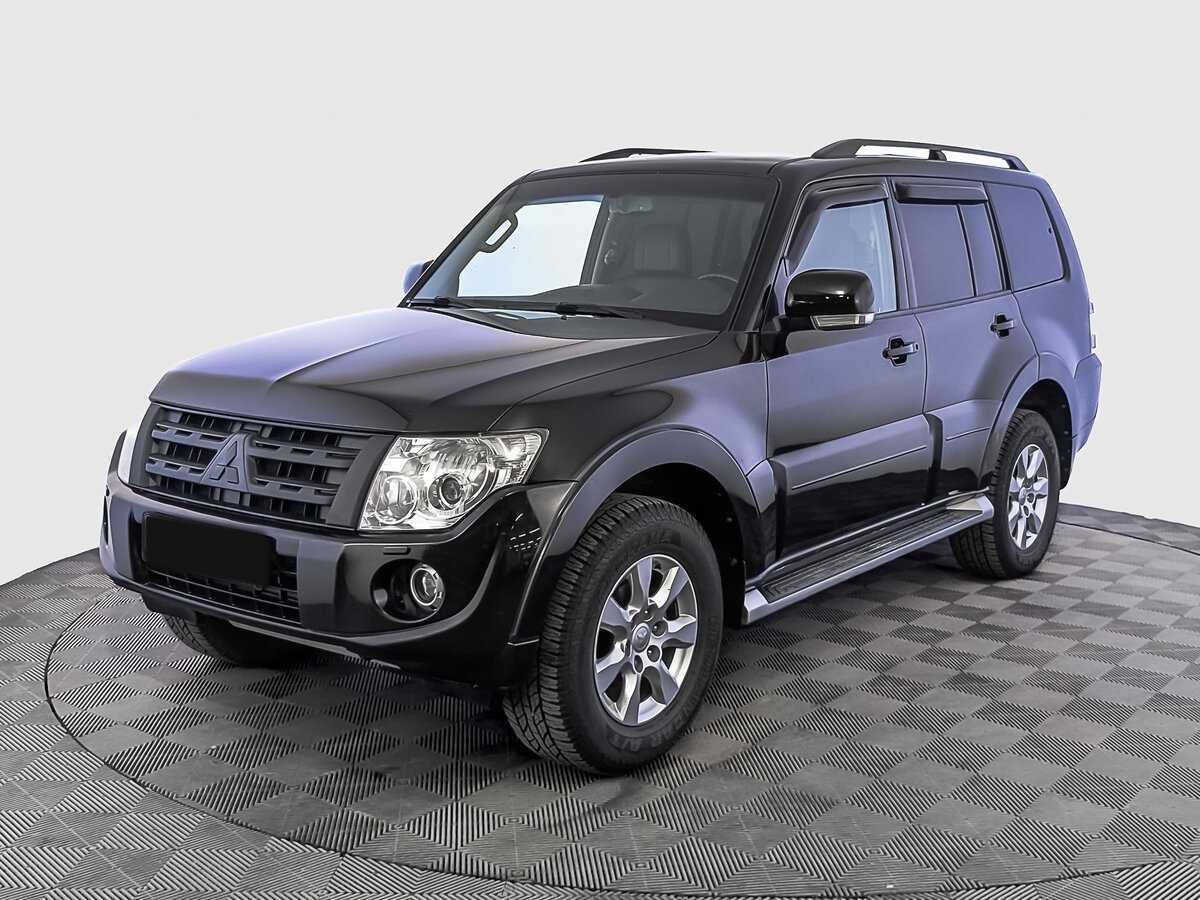 Купить Mitsubishi Pajero с пробегом. Посмотреть фото