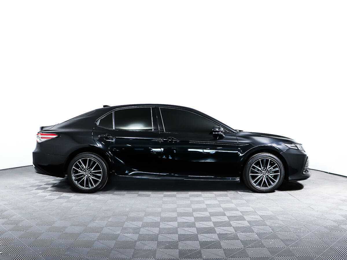 Купить Toyota Camry с пробегом. Фото: #3
