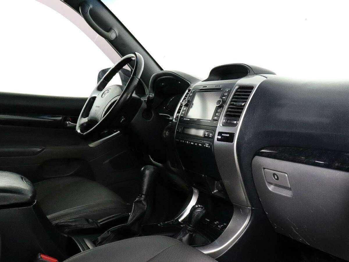 Купить Toyota Land Cruiser Prado с пробегом. Фото: #5