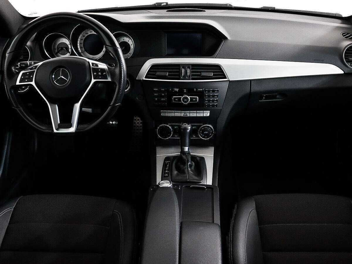 Купить Mercedes-Benz C-Класс с пробегом. Фото: #13