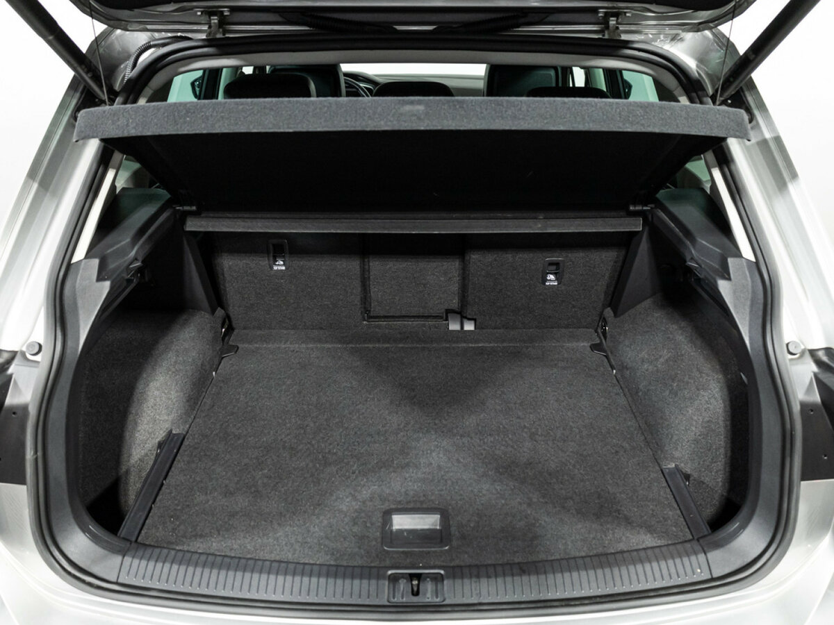 Купить Volkswagen Tiguan с пробегом. Фото: #20