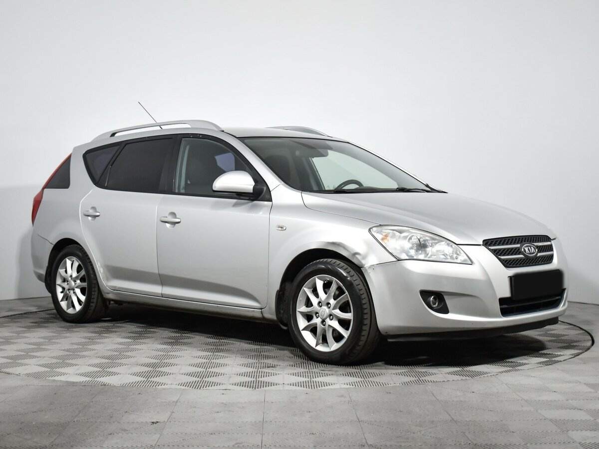 Купить Kia Ceed с пробегом. Фото: #2