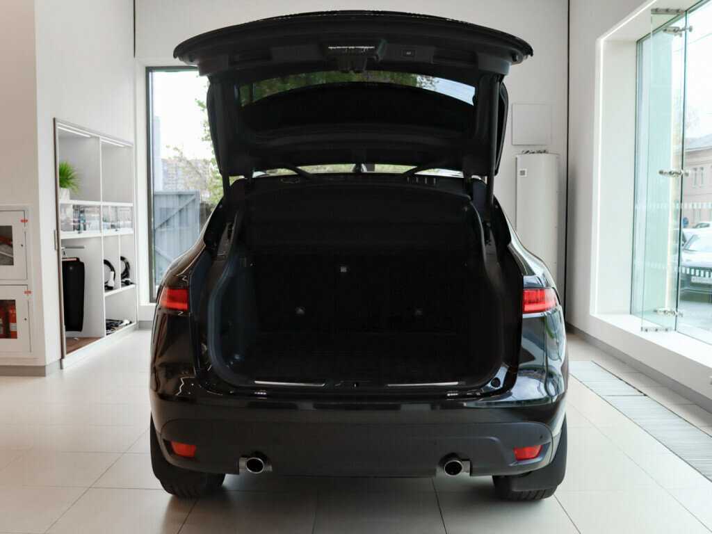 Купить Jaguar F-Pace с пробегом. Фото: #16