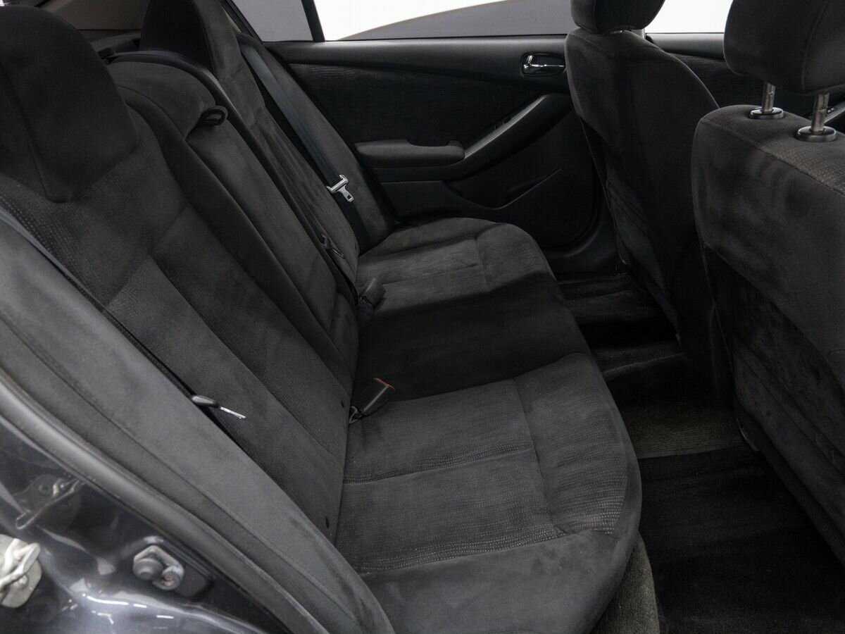 Купить Nissan Altima с пробегом. Фото: #8