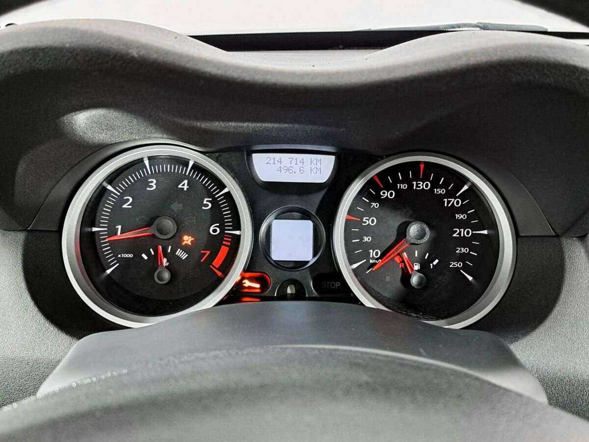 Купить Renault Megane с пробегом. Фото: #10