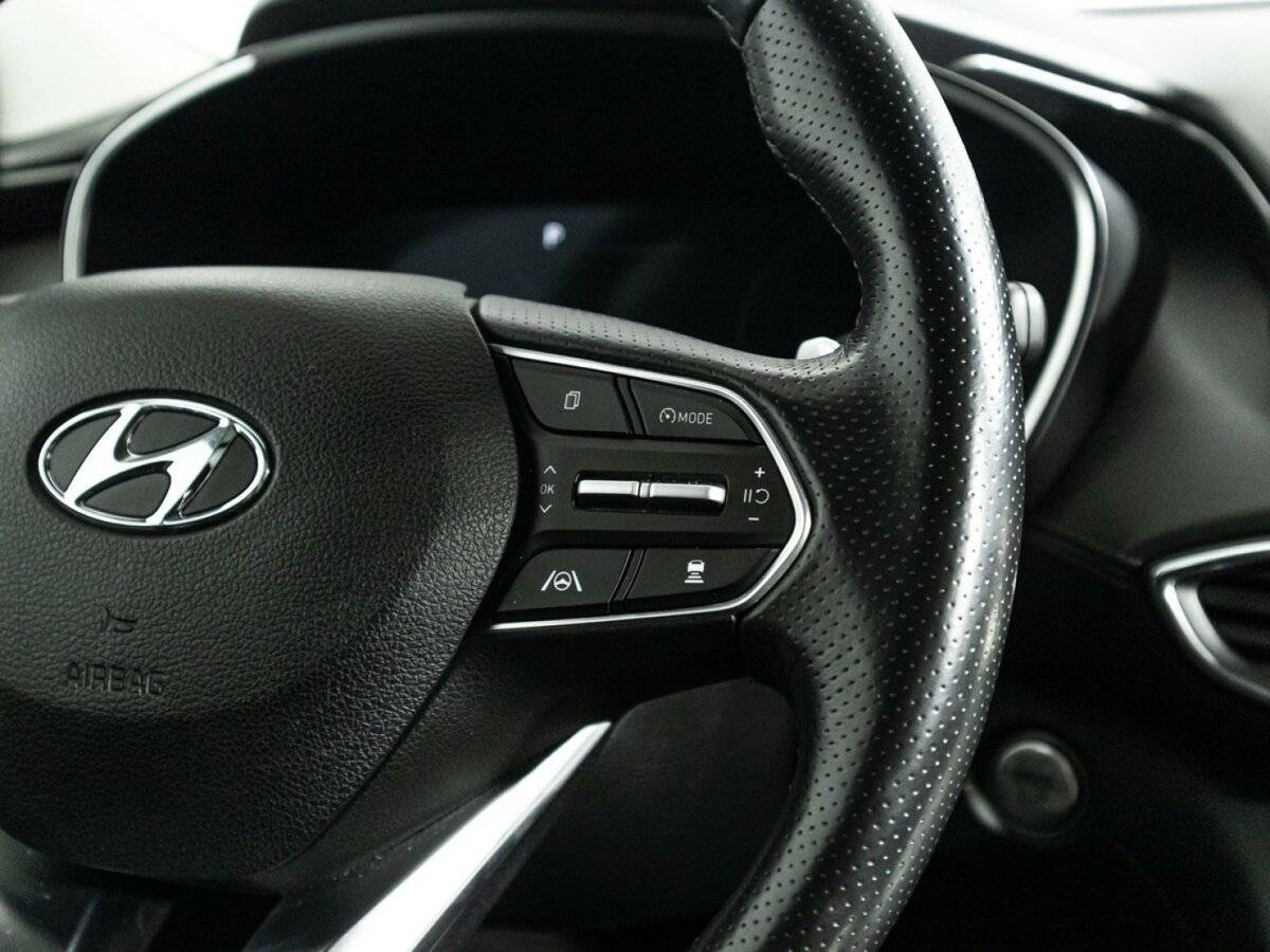 Купить Hyundai Santa Fe с пробегом. Фото: #28