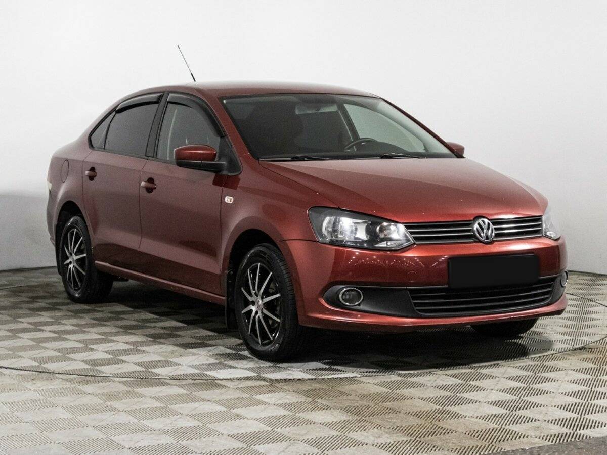 Купить Volkswagen Polo с пробегом. Фото: #2