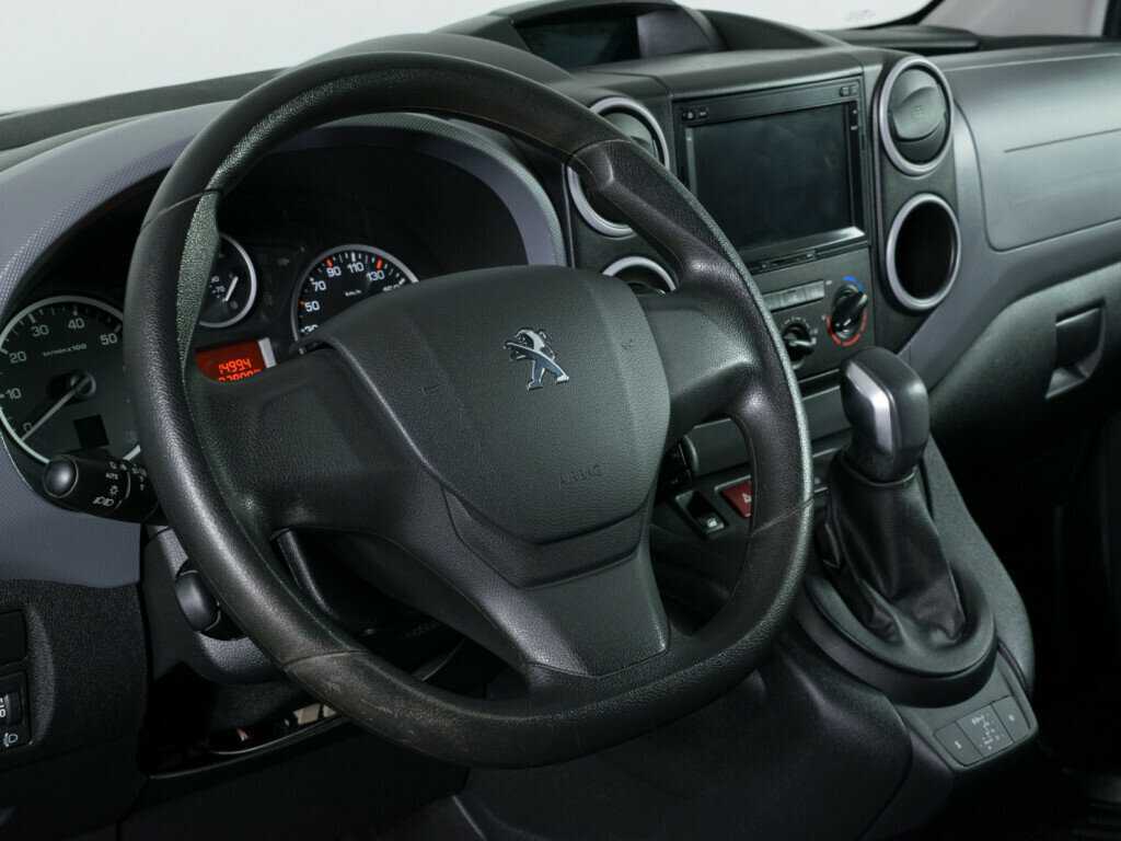 Купить Peugeot Partner с пробегом. Фото: #11
