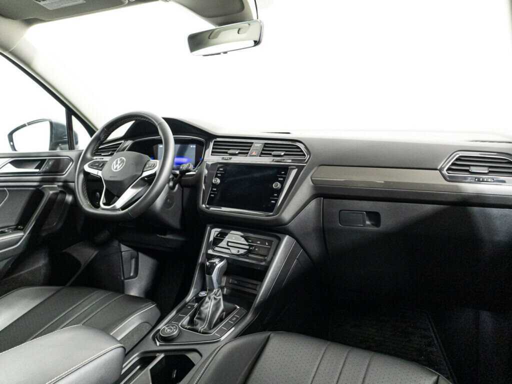 Купить Volkswagen Tiguan с пробегом. Фото: #8