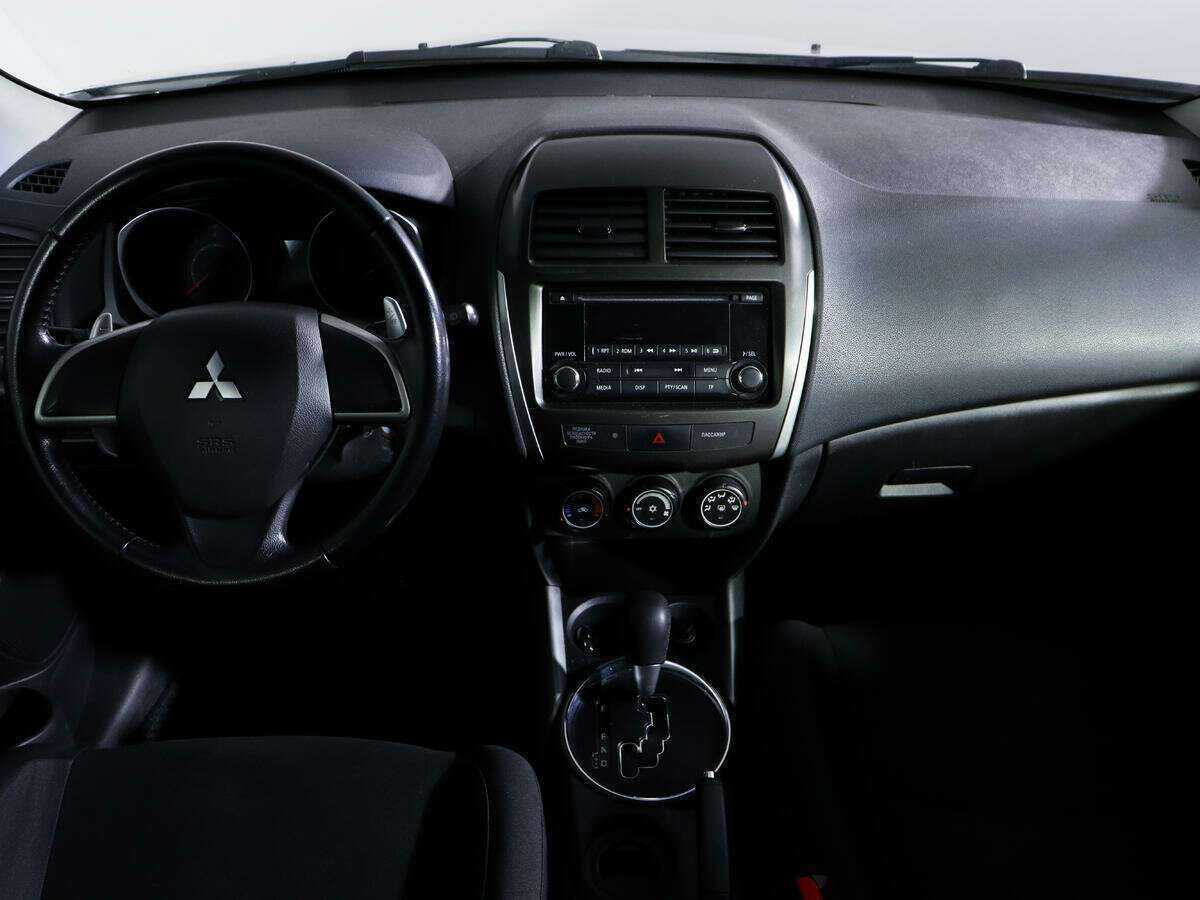 Купить Mitsubishi ASX с пробегом. Фото: #11