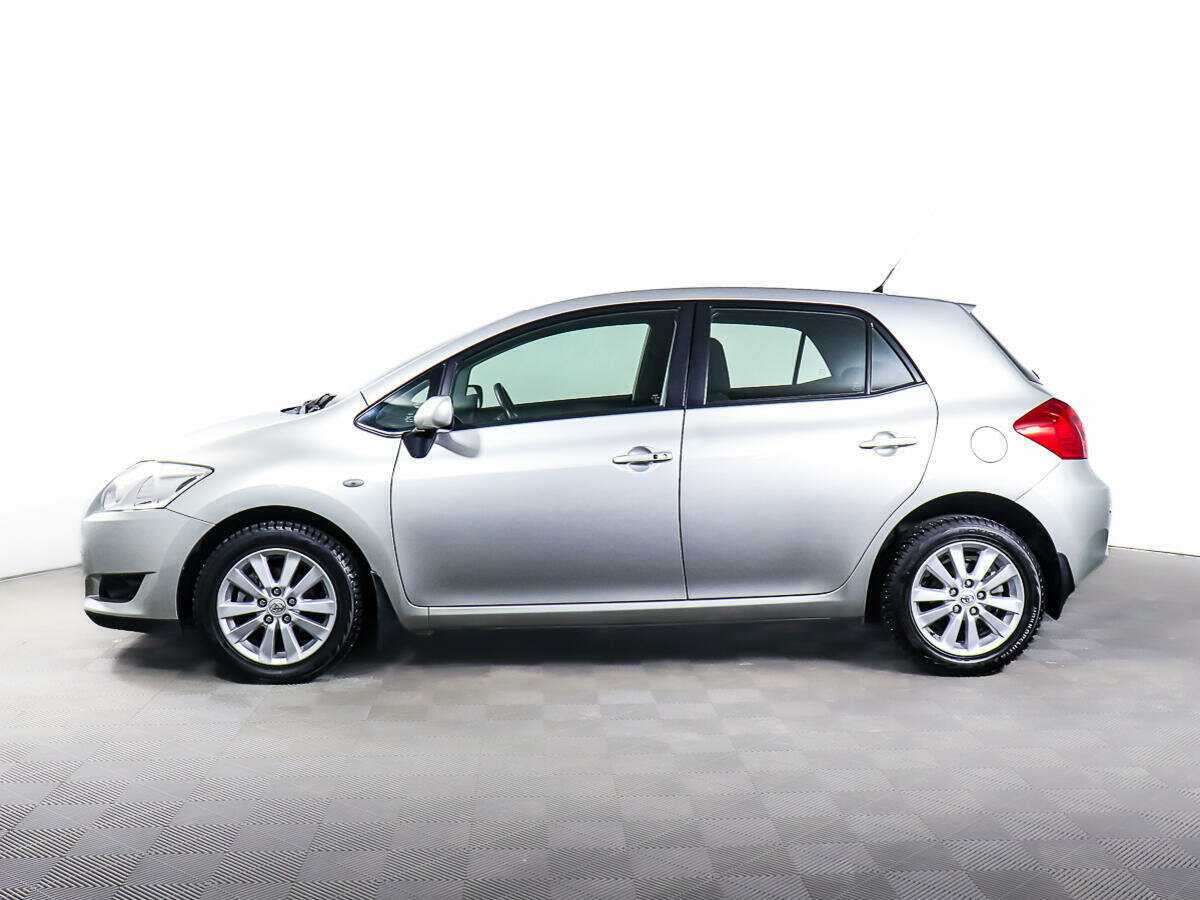 Купить Toyota Auris с пробегом. Фото: #7