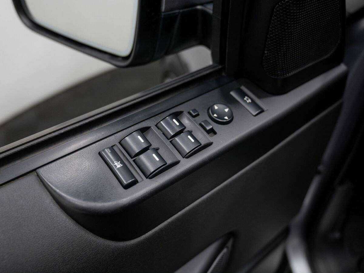 Купить Land Rover Range Rover с пробегом. Фото: #16