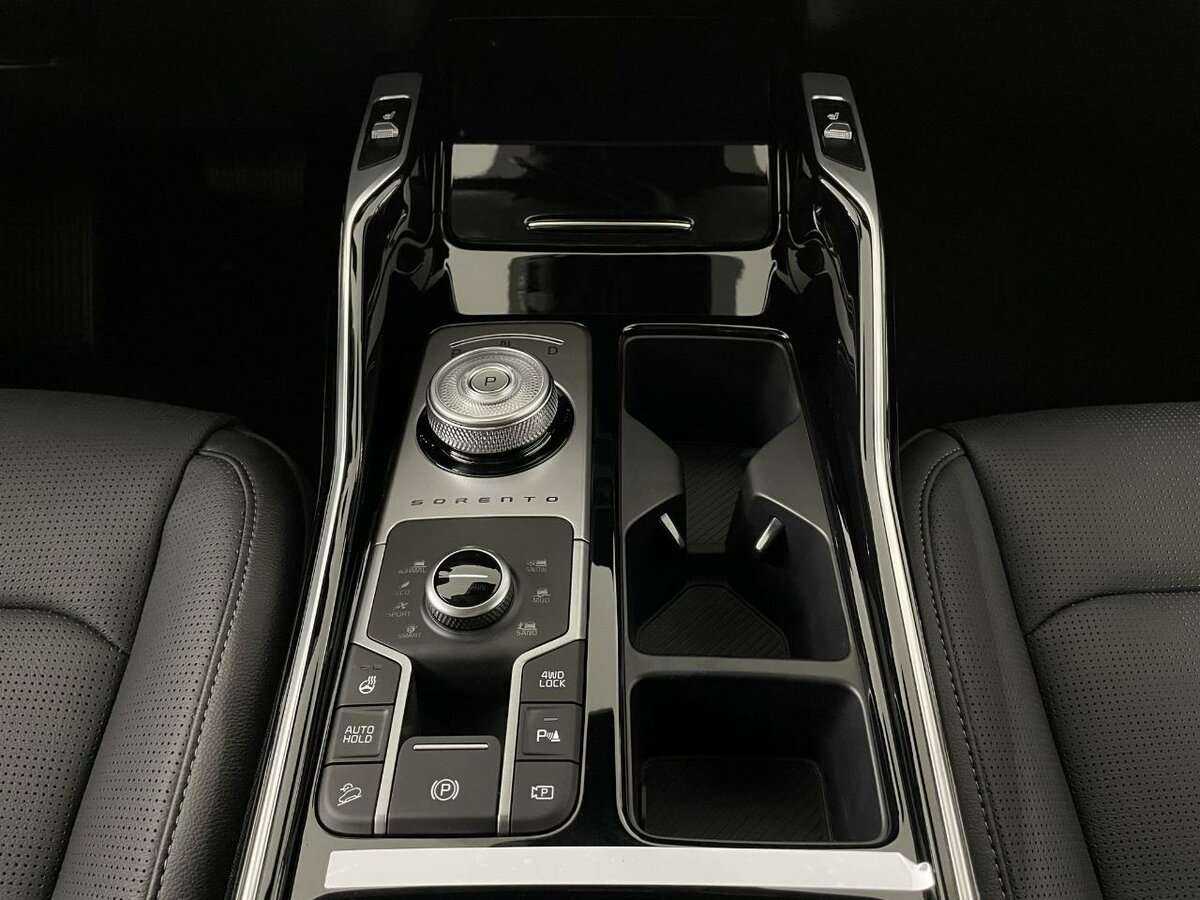 Купить Kia Sorento с пробегом. Фото: #12