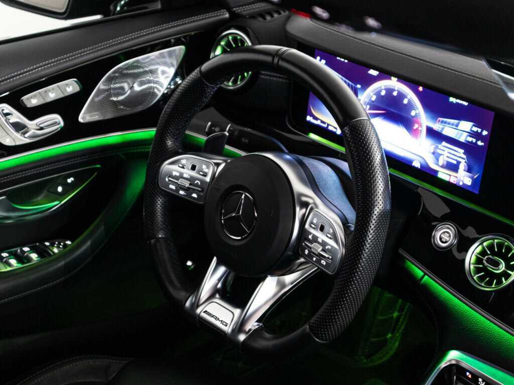 Купить Mercedes-Benz AMG GT с пробегом. Фото: #24