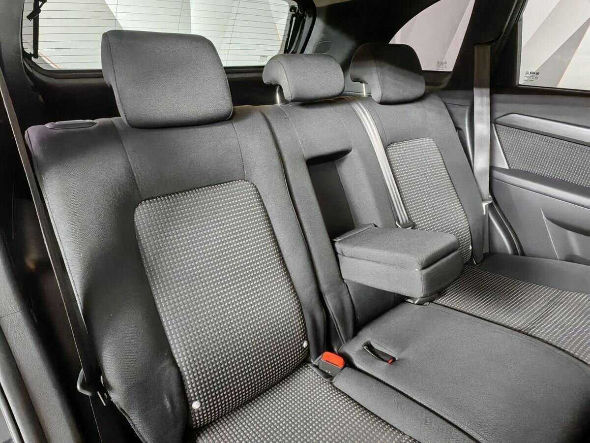 Купить Chevrolet Captiva с пробегом. Фото: #11