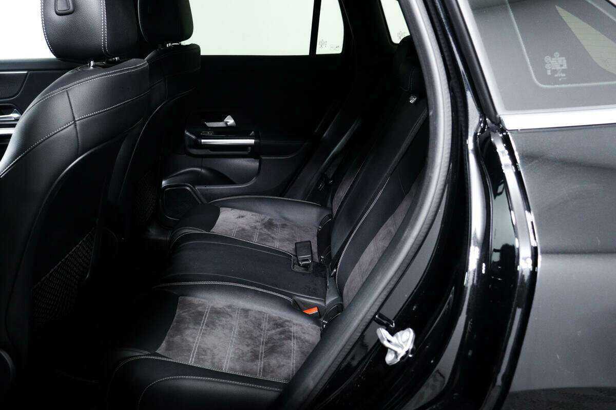 Купить Mercedes-Benz GLA с пробегом. Фото: #11