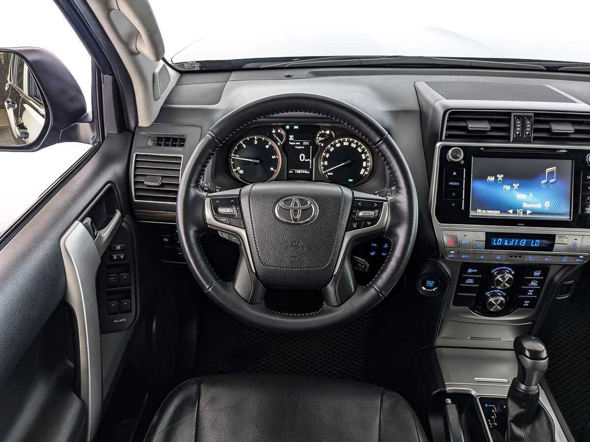 Купить Toyota Land Cruiser Prado с пробегом. Фото: #16