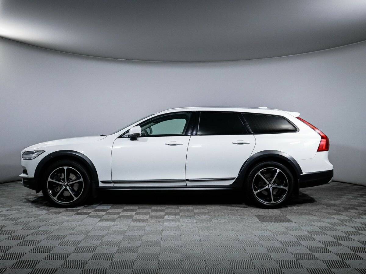 Купить Volvo V90 Cross Country с пробегом. Фото: #7