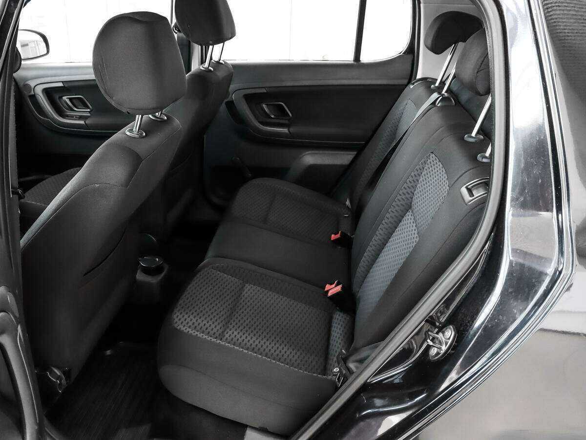 Купить Skoda Fabia с пробегом. Фото: #8