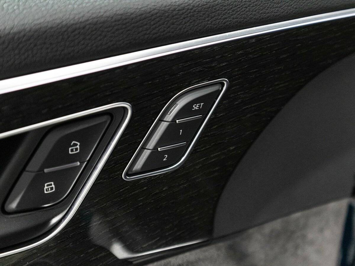 Купить Audi Q7 с пробегом. Фото: #17