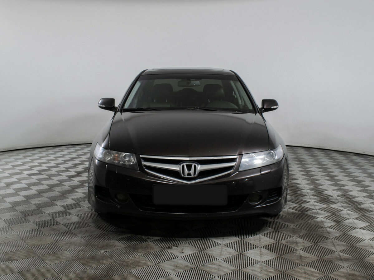 Купить Honda Accord с пробегом. Фото: #1