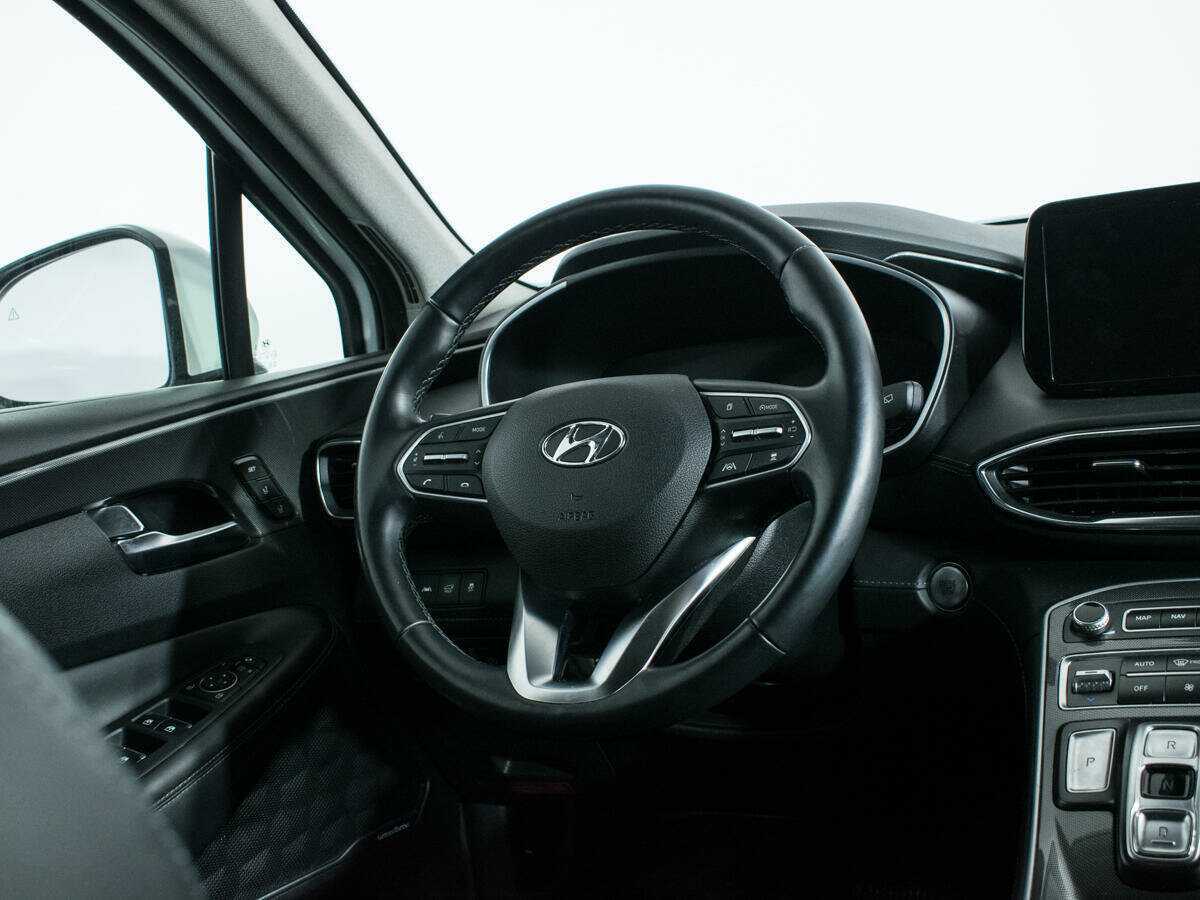 Купить Hyundai Santa Fe с пробегом. Фото: #13