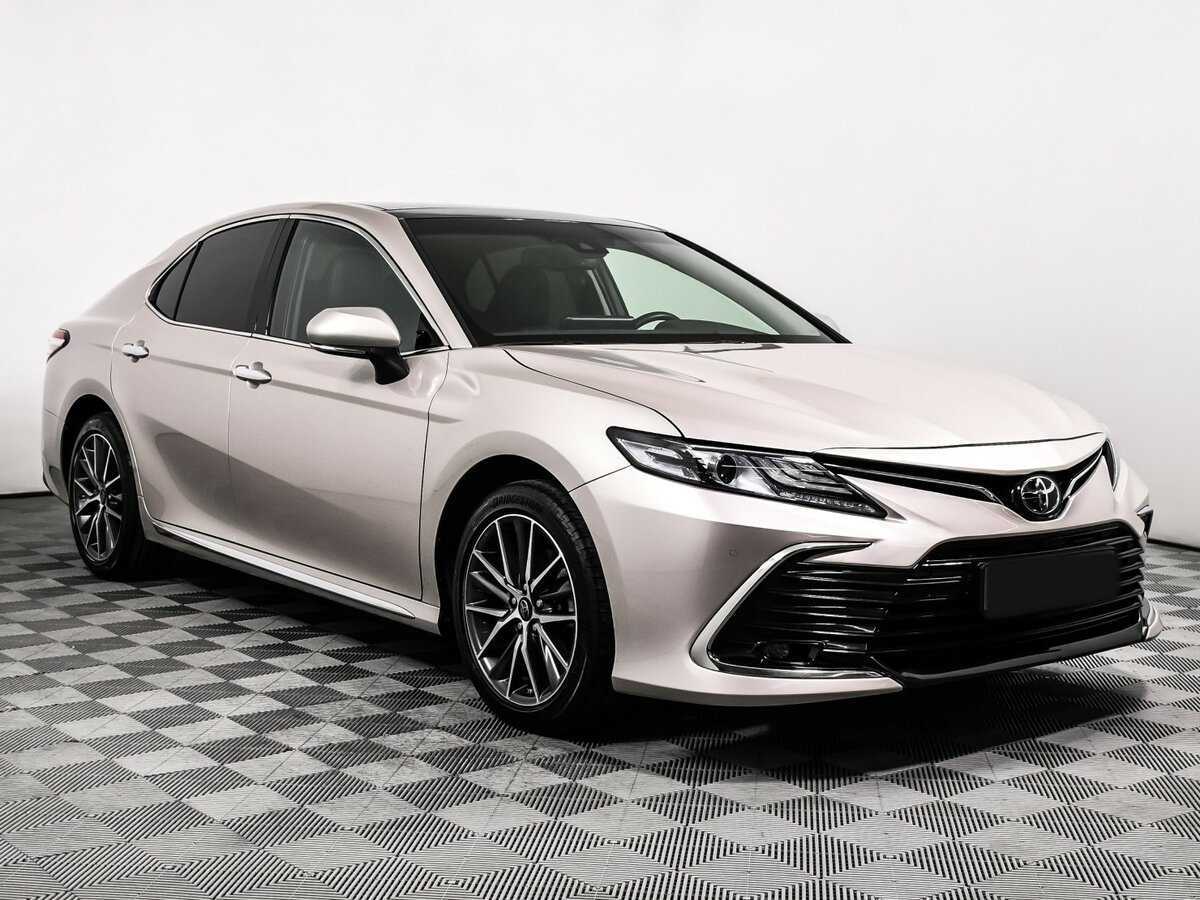 Купить Toyota Camry с пробегом. Фото: #2
