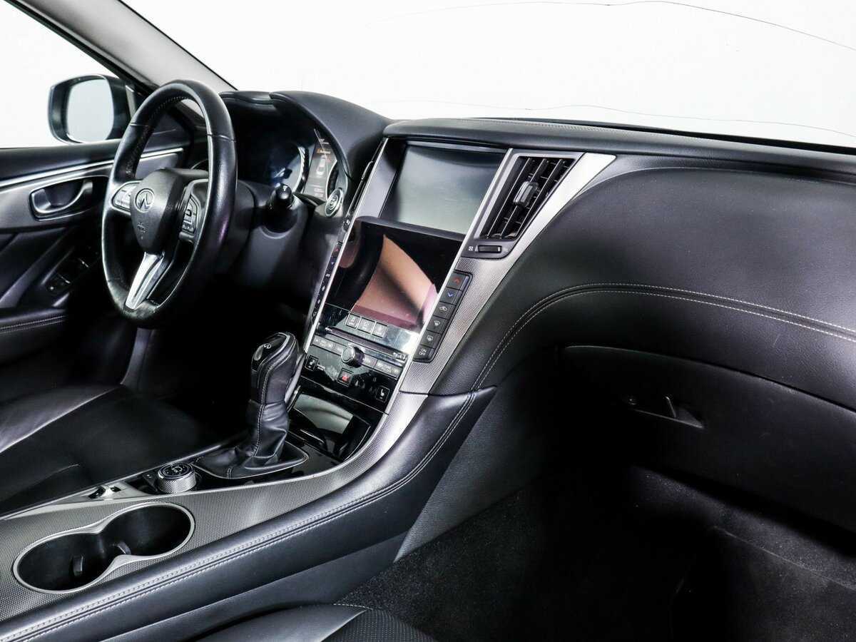 Купить Infiniti Q50 с пробегом. Фото: #6