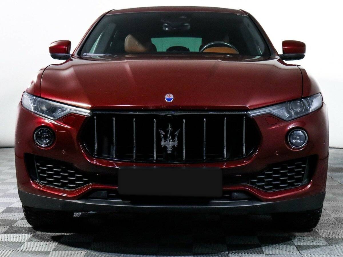 Купить Maserati Levante с пробегом. Фото: #1
