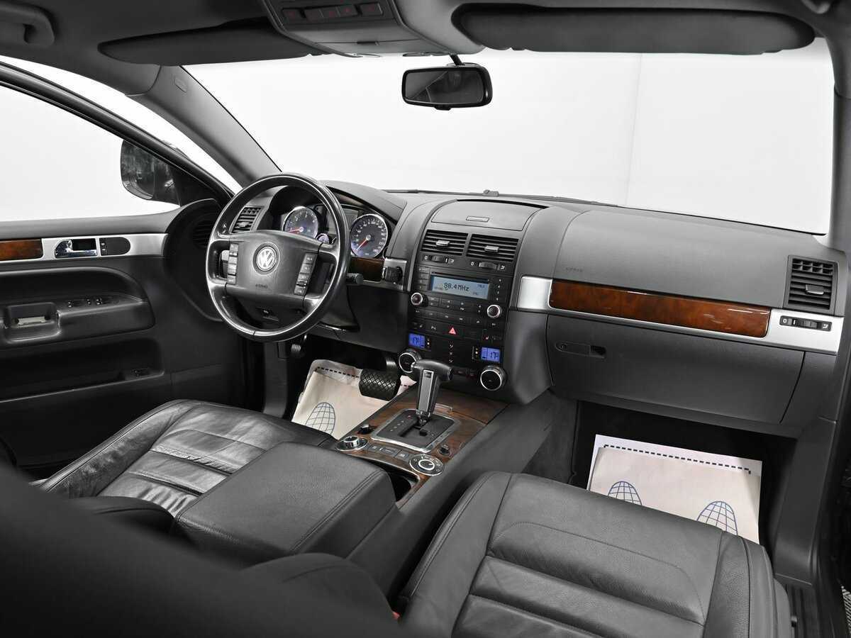 Купить Volkswagen Touareg с пробегом. Фото: #9
