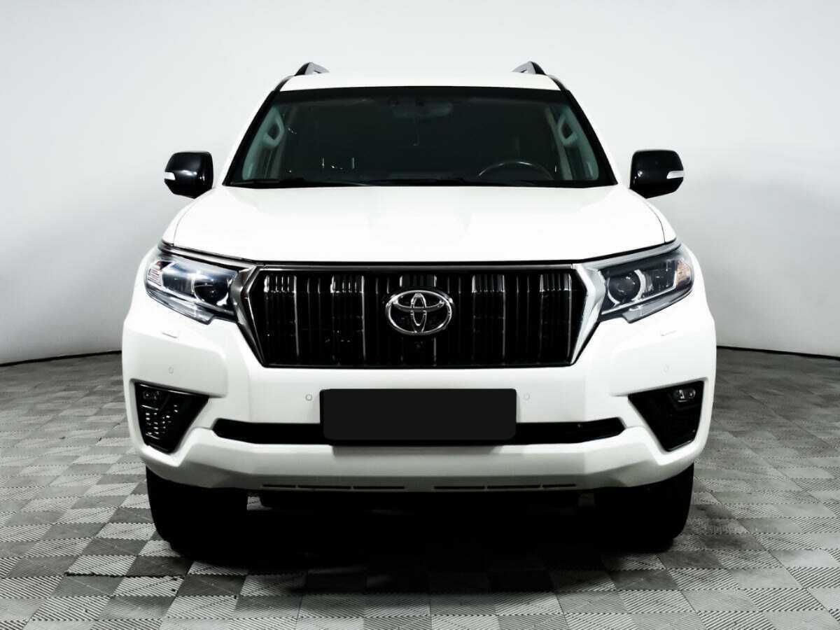 Купить Toyota Land Cruiser Prado с пробегом. Фото: #1