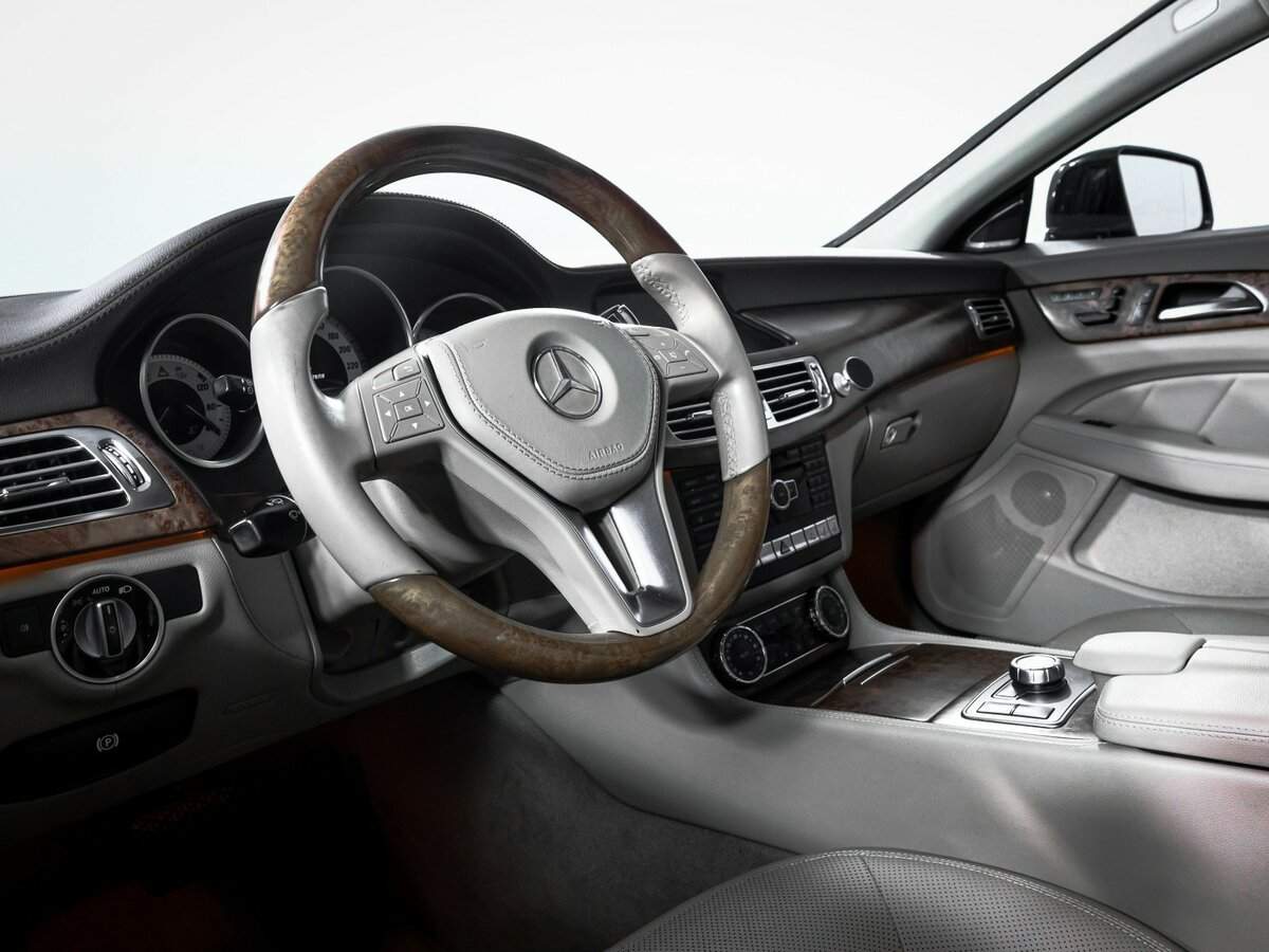 Купить Mercedes-Benz CLS с пробегом. Фото: #13