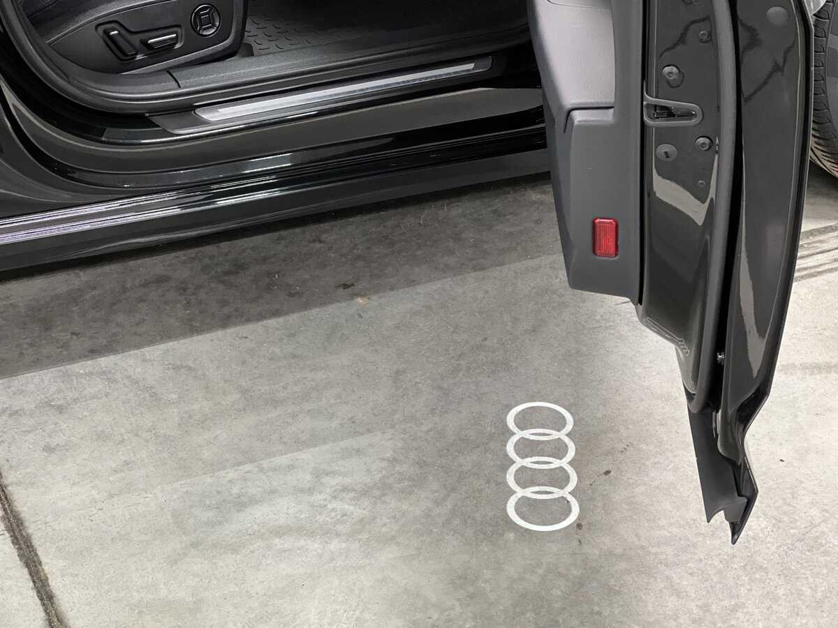 Купить Audi A6 с пробегом. Фото: #23
