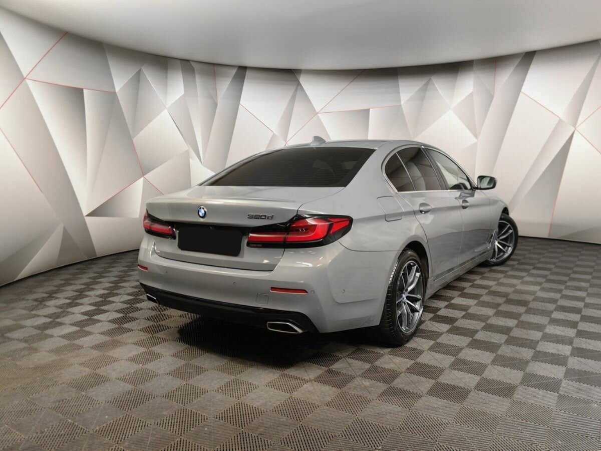 Купить BMW 5 серии с пробегом. Фото: #1