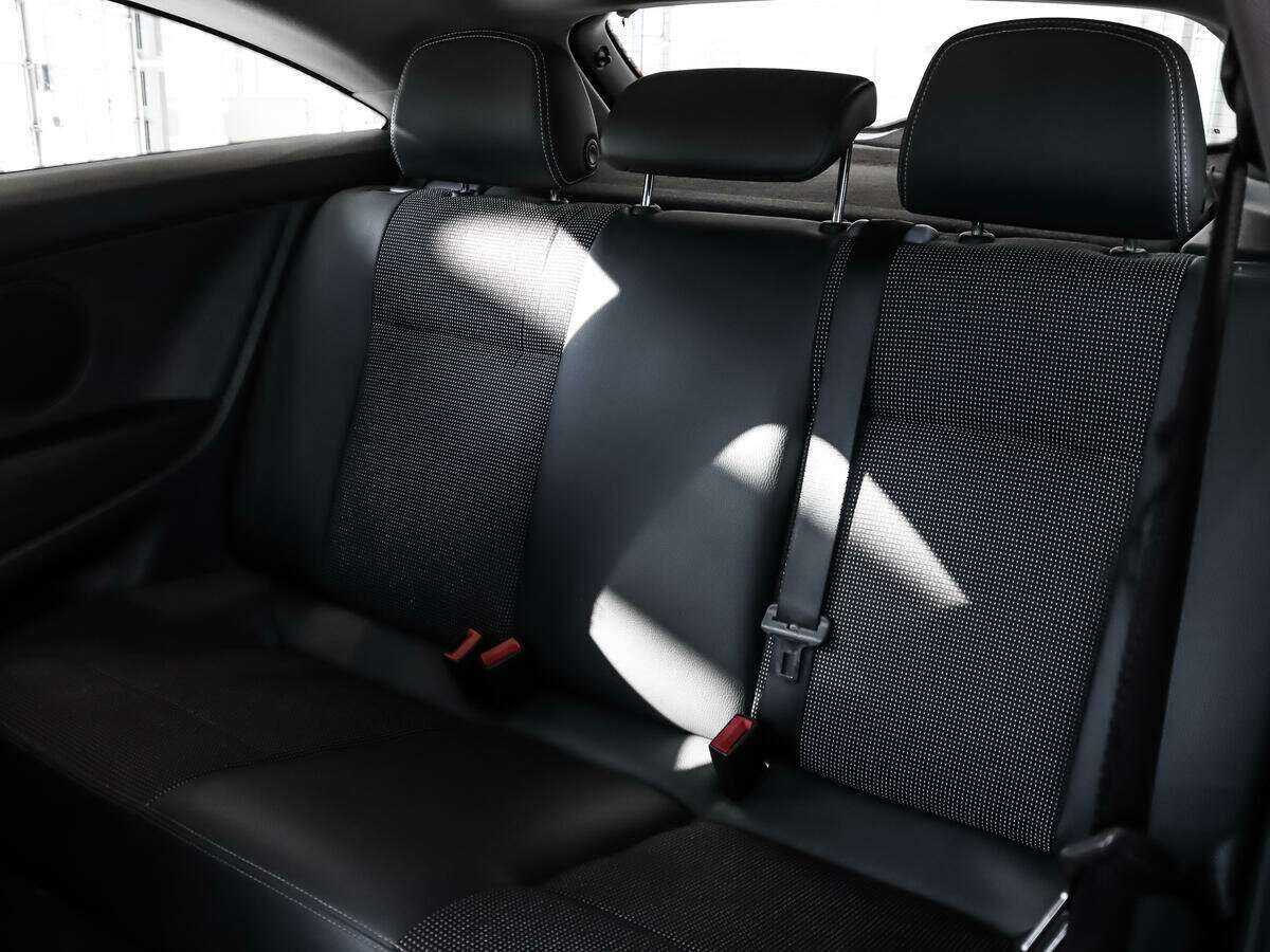 Купить Opel Astra с пробегом. Фото: #9