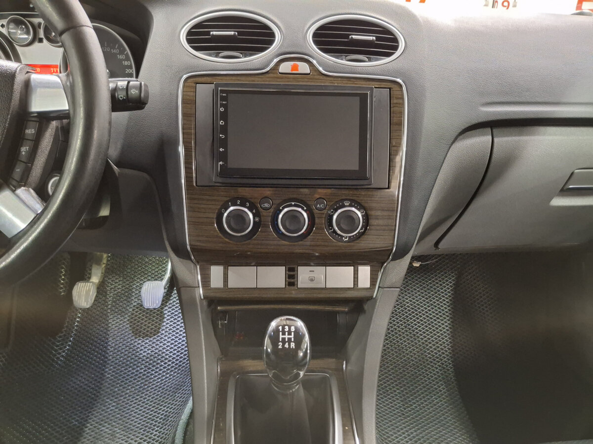 Купить Ford Focus с пробегом. Фото: #14