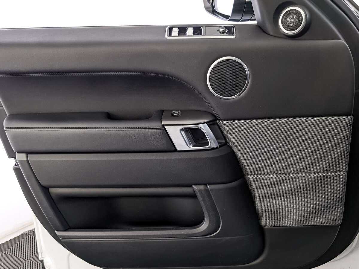 Купить Land Rover Range Rover Sport с пробегом. Фото: #12