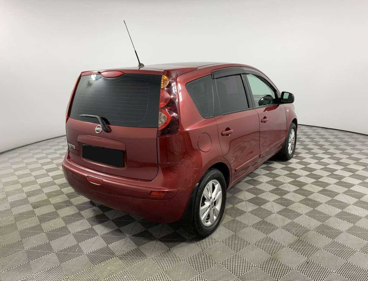 Купить Nissan Note с пробегом. Фото: #3