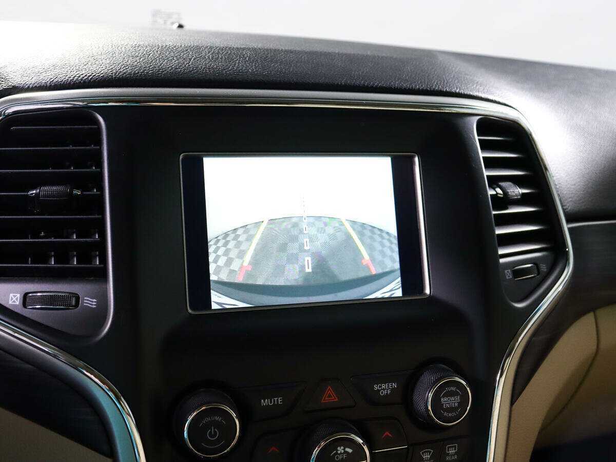 Купить Jeep Grand Cherokee с пробегом. Фото: #15