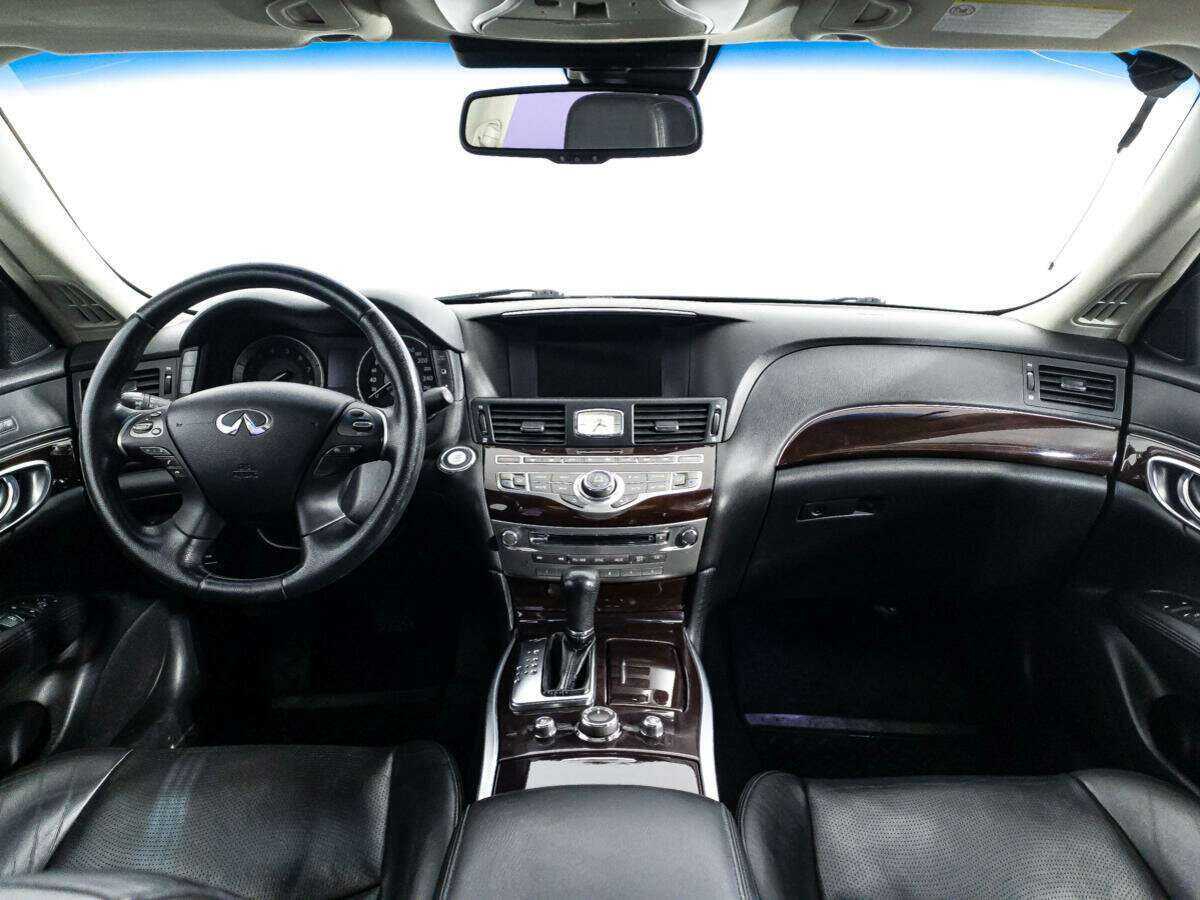 Купить Infiniti M с пробегом. Фото: #12