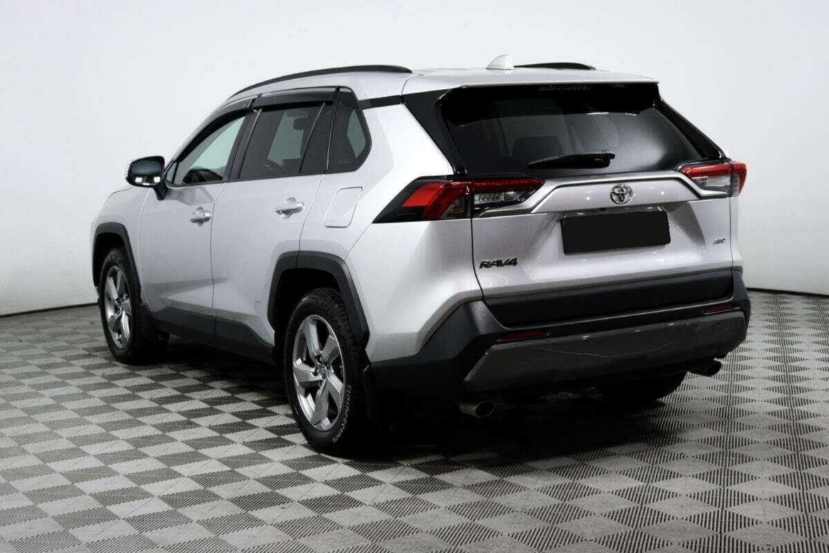 Купить Toyota RAV4 с пробегом. Фото: #6