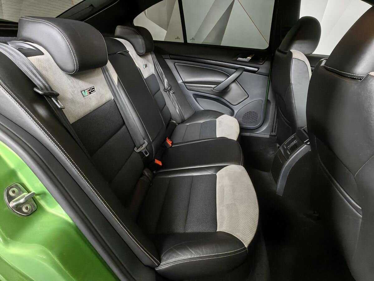 Купить Skoda Octavia RS с пробегом. Фото: #11