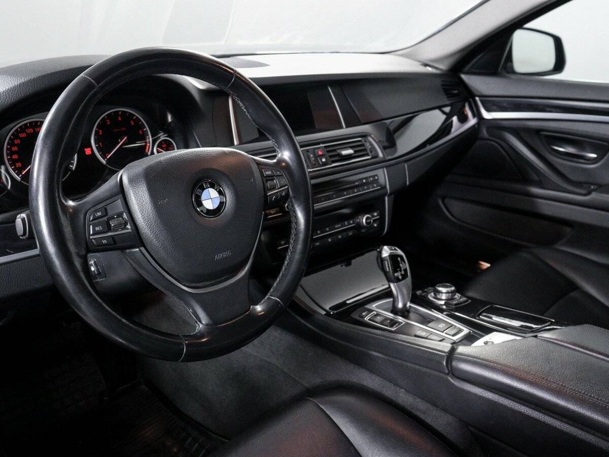Купить BMW 5 серии с пробегом. Фото: #8