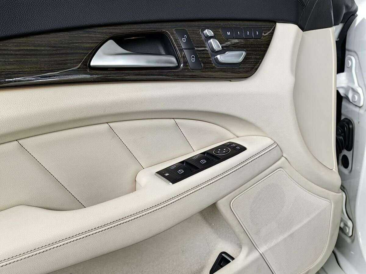 Купить Mercedes-Benz CLS с пробегом. Фото: #14