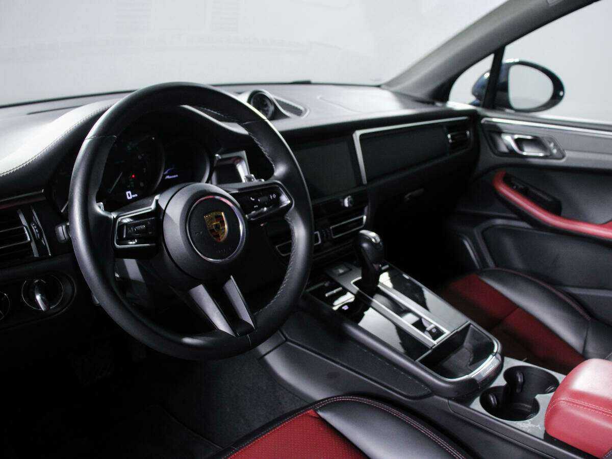Купить Porsche Macan с пробегом. Фото: #11