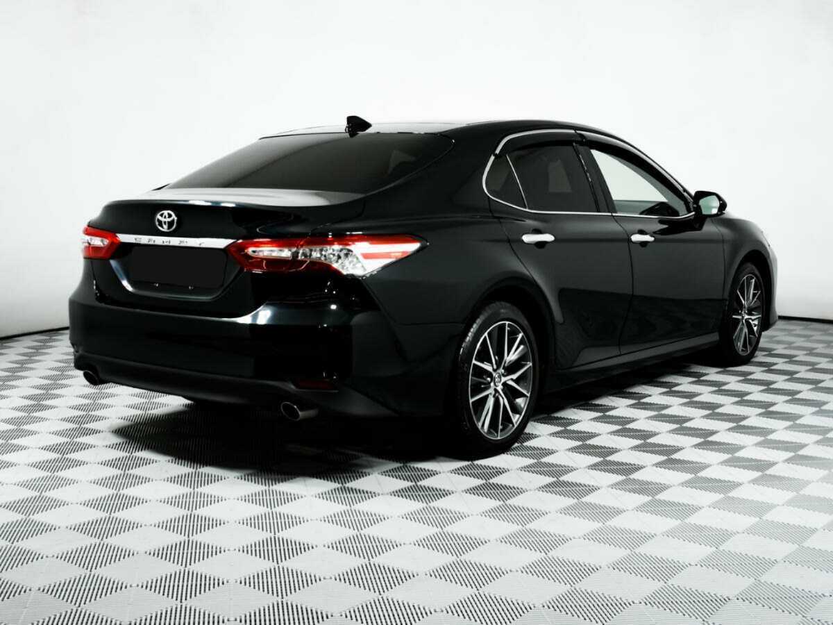 Купить Toyota Camry с пробегом. Фото: #4