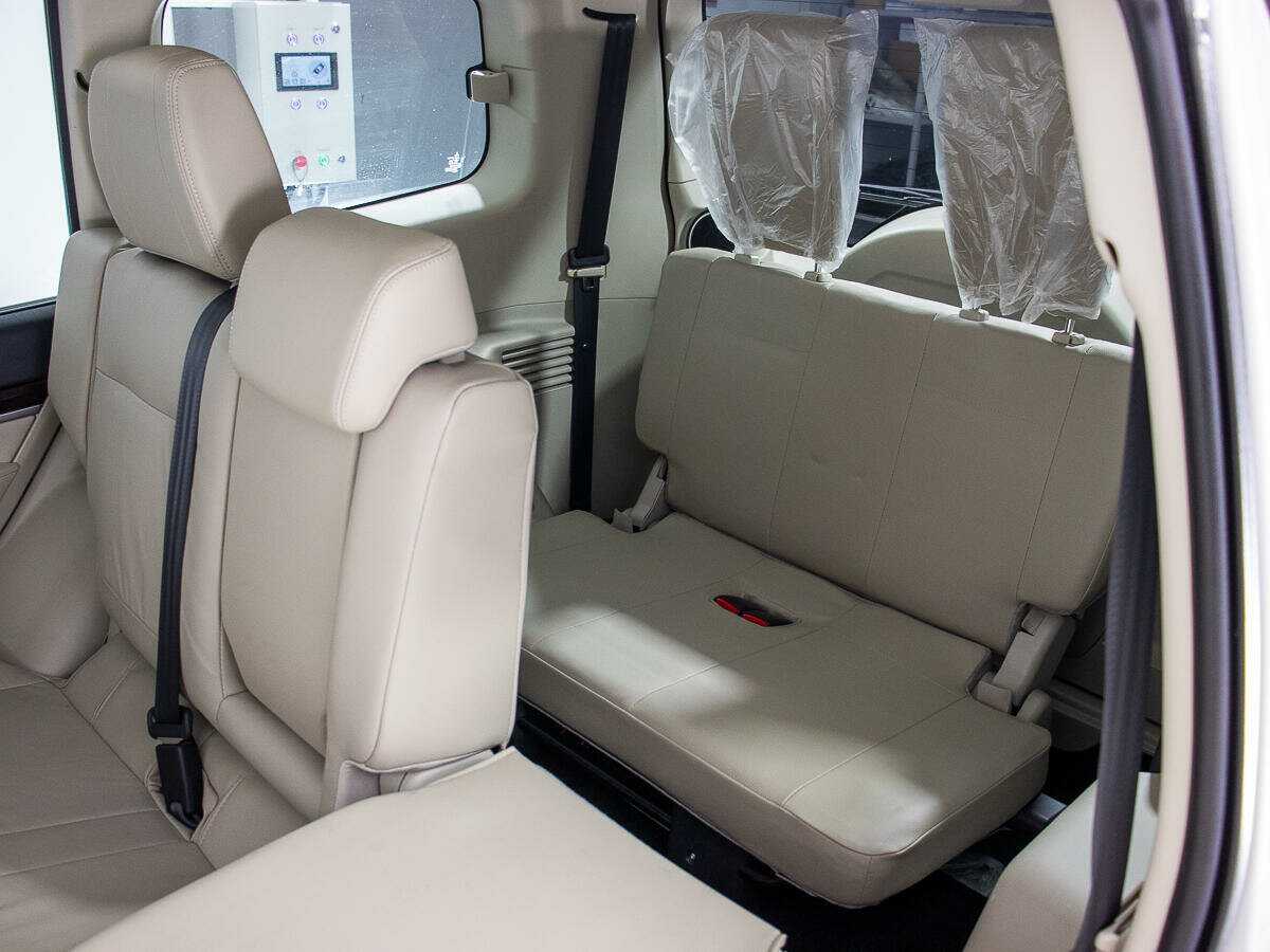 Купить Mitsubishi Pajero с пробегом. Фото: #12