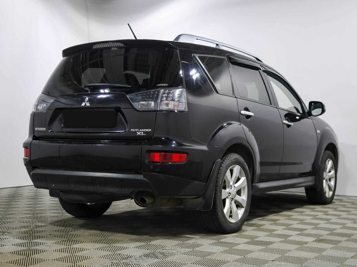 Купить Mitsubishi Outlander с пробегом. Фото: #3
